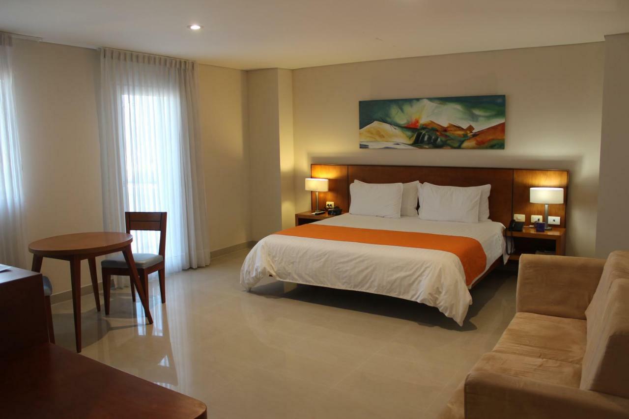 Hotel Atrium Plaza Barranquilla  Eksteriør billede